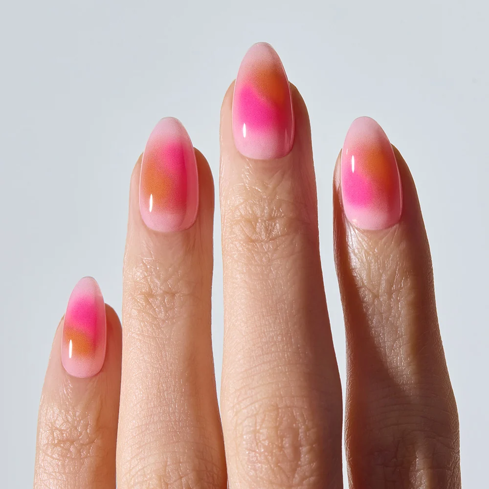 NP Blushing Petals [Medium Oval]