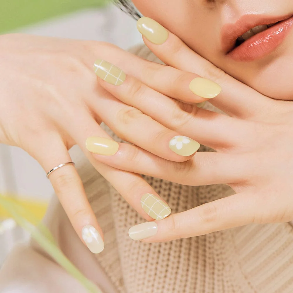 N Olivia - Image 3